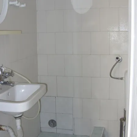 Apartment Alexandros *