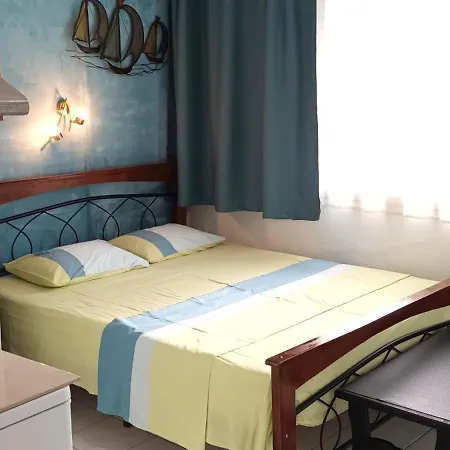 Dimitris Studios Paralia Gr #2 Apartamento *